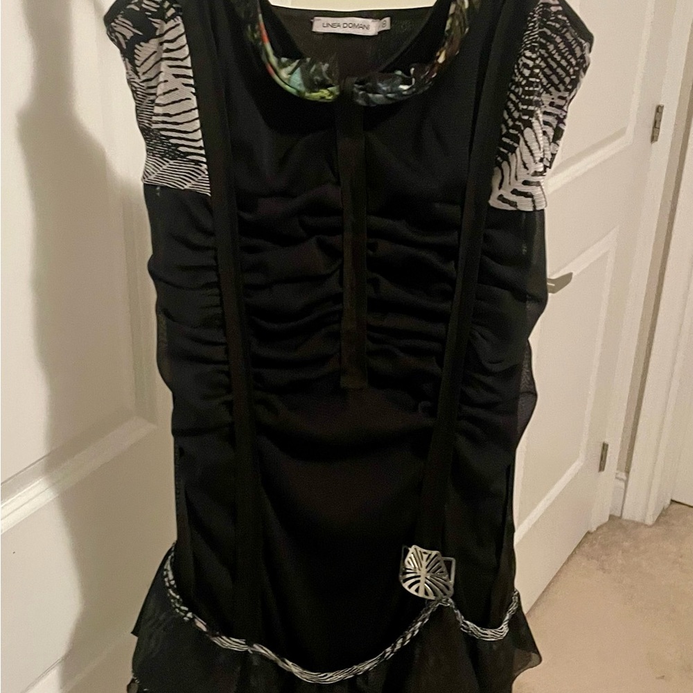 Lino Diani Black Midi Dress